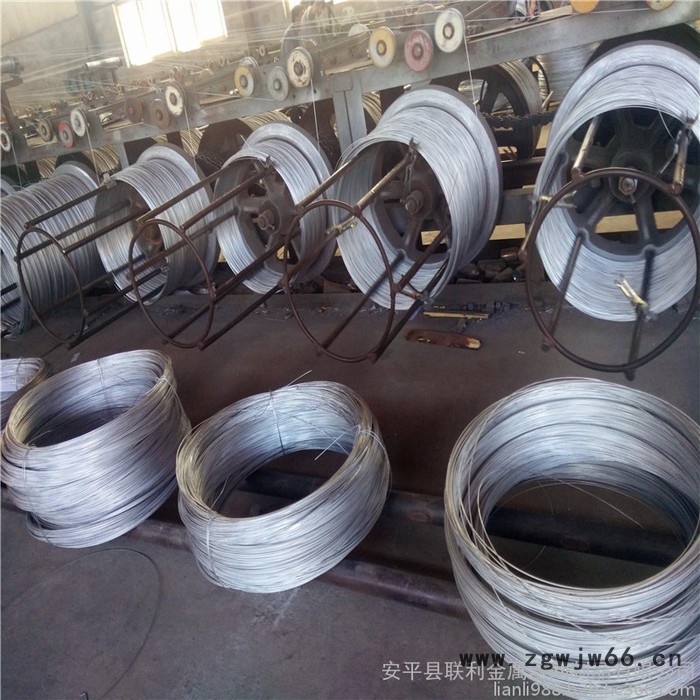 联利生产钢丝热镀锌 农业果园搭架线 **高碳钢丝 弹簧钢丝 45号钢线图7