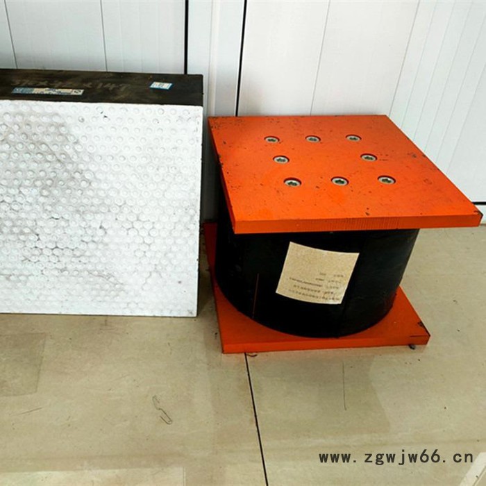 海晨定制 滑动支座 弹簧滑动支座  双向滑动支座 钢结构滑动支座图5