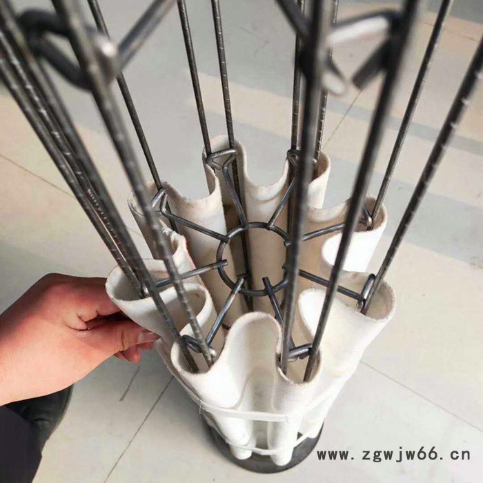 水泥厂不锈钢除尘骨架 弹簧除尘骨架生产厂家  信封型耐腐蚀除尘骨架  欣千环保   型号齐全 源头厂家图2