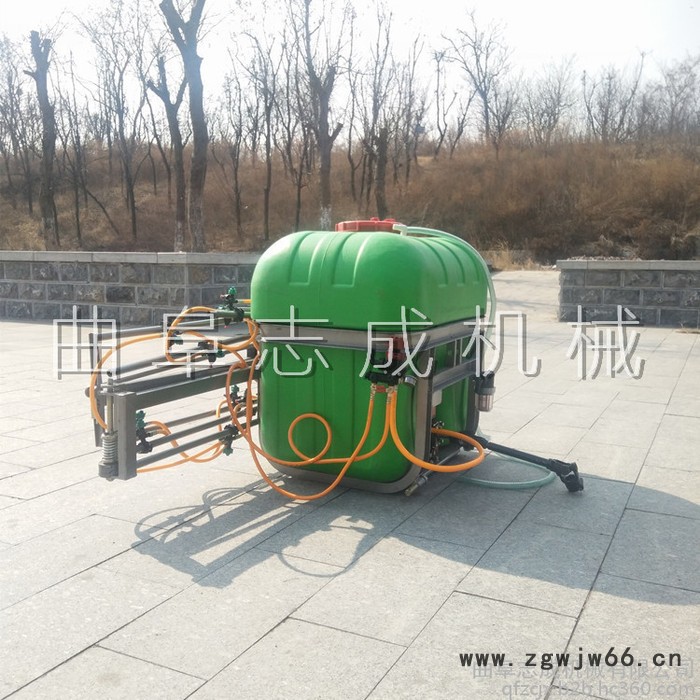 加厚塑料桶农田打药机 路面喷洒消毒喷雾器 多喷头喷杆喷雾器图4