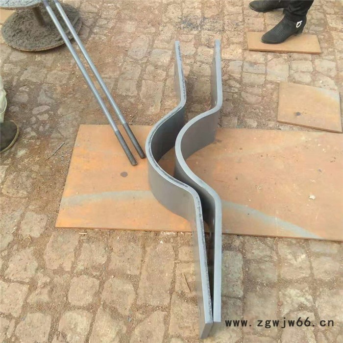 立管管夹 立管短管夹 DN300 横担弹簧焊接管座齐鑫厂家大量供应图4