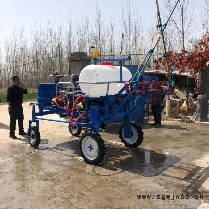 屏东县宽幅多喷头打药机喷雾器