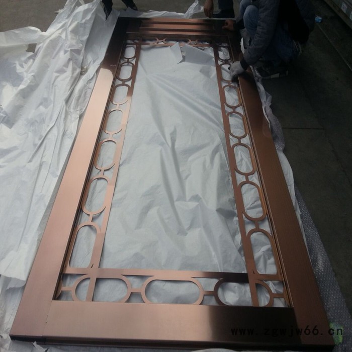 吉达旺批发304拉丝玫瑰金不锈钢地弹簧玻璃门 酒店镜面黑钛金不锈钢推拉门 不锈钢大门图7