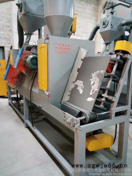 山东铝型材强化加固喷砂机 弹簧除锈喷砂机图3