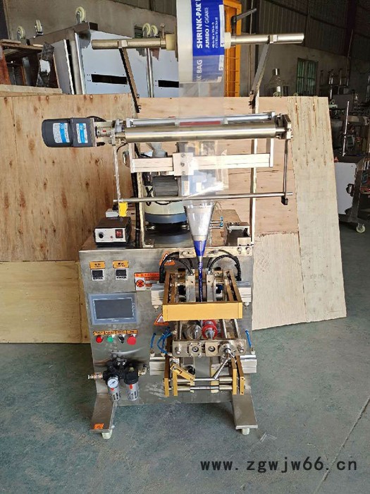 休闲食品包装机 弹珠弹簧垫片包装机 自动片剂包装机图4