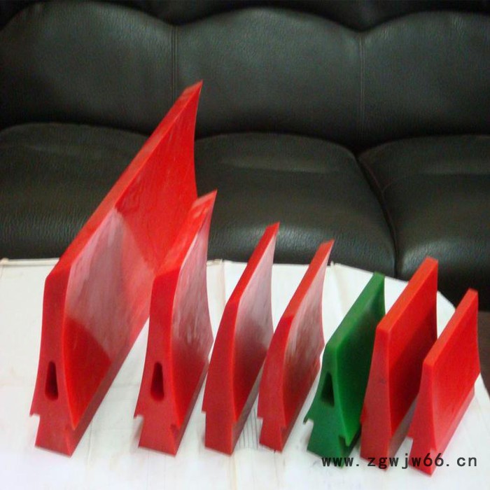 ** 第二道聚氨酯清扫器 弹簧皮带机清扫器 大量现货图2