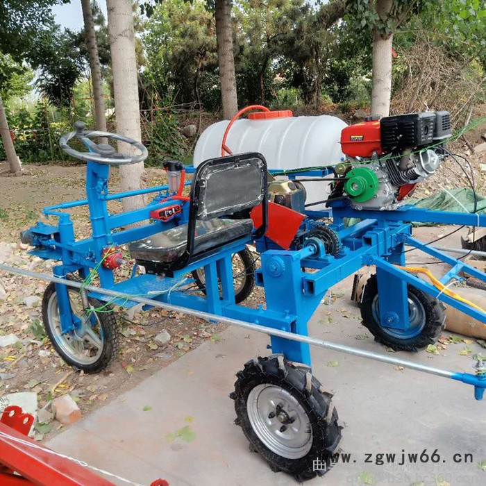宇豪 四轮打药机 纯铜喷头雾化打药车 三轮打药机 报价图2