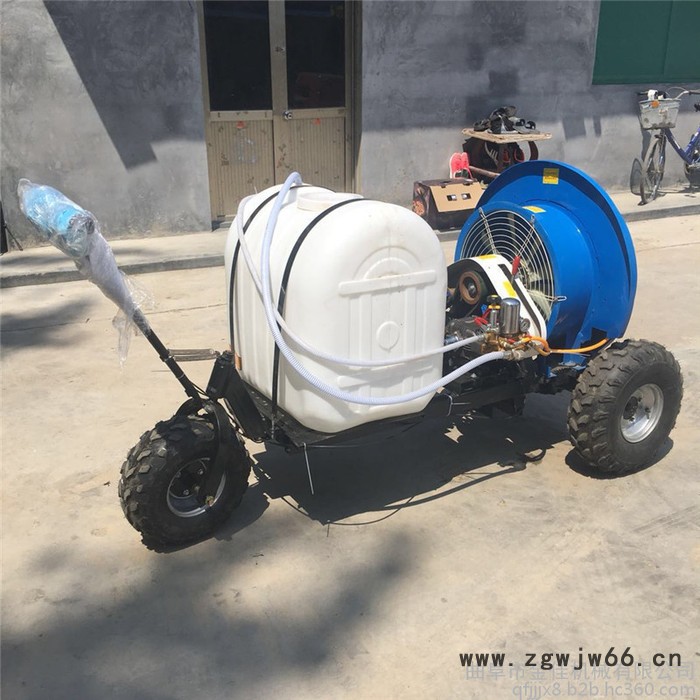 金佳机械风送式汽油喷雾器 多喷头座驾式打药机 农用高压拉管打药机