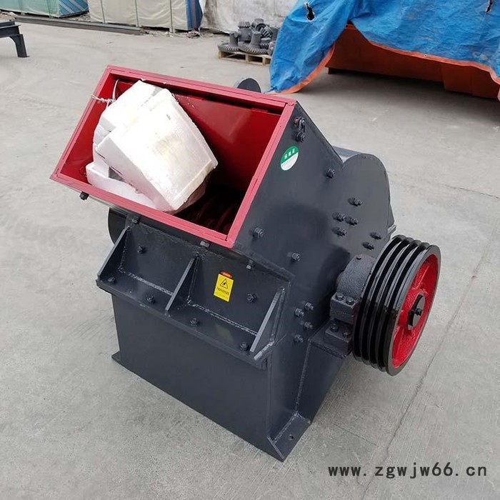 河南小型锤式粉碎机 移动锤式破碎机 弹簧圆锥破碎机图5