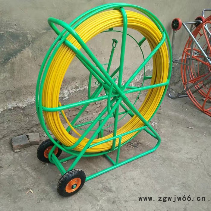 电缆穿墙神器弹簧穿线器穿线器 管道玻璃钢穿线器图3