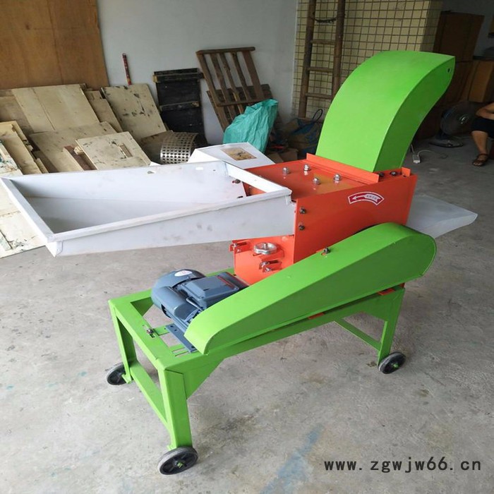 家用节能高产铡草机 立式秸秆揉丝高喷机 高喷头牧草粉碎机视频图8