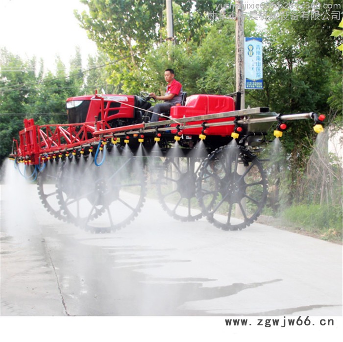 水旱田喷杆式喷雾机 宇晨自走式四驱农田撒肥打药车 多喷头杀虫机价格图3