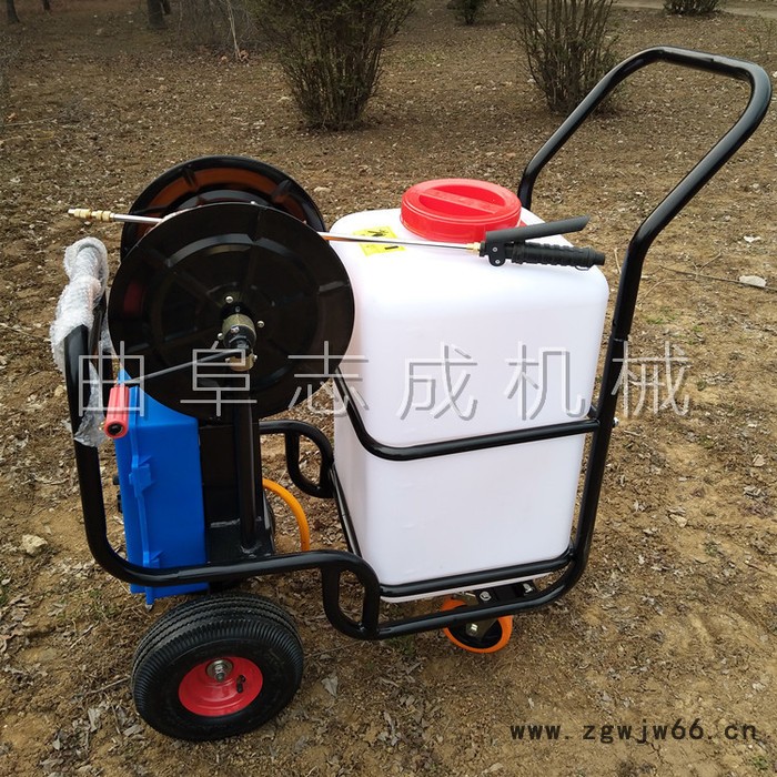 **耐用多用途推车打药机多喷头拉管式喷雾器**图8