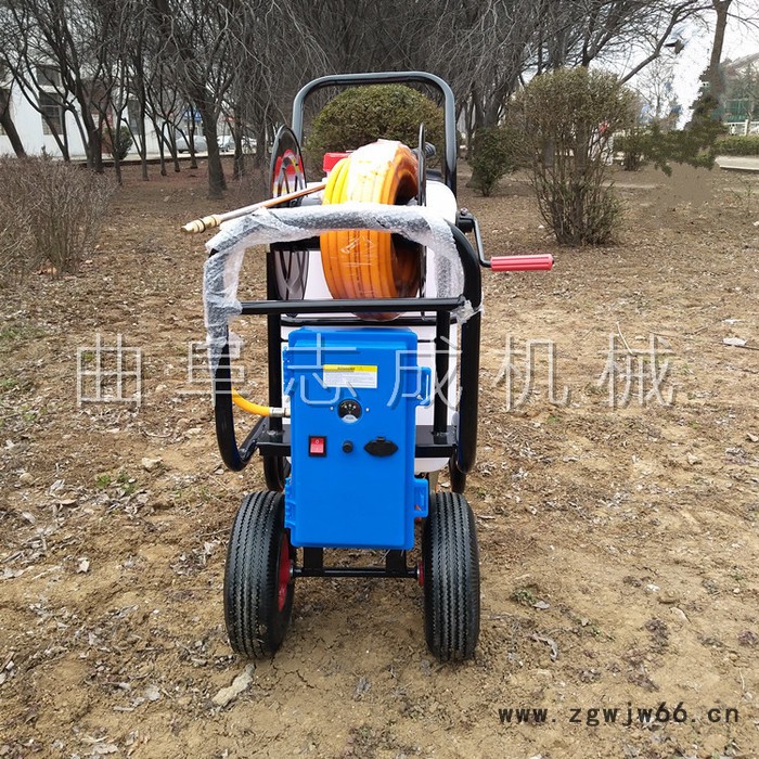**耐用多用途推车打药机多喷头拉管式喷雾器**图7