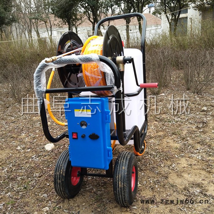 **耐用多用途推车打药机多喷头拉管式喷雾器**图2