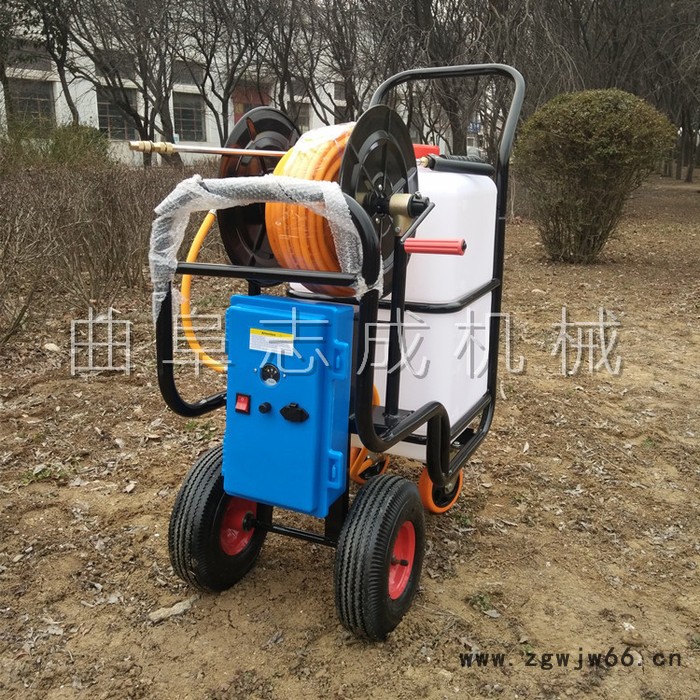 **耐用多用途推车打药机多喷头拉管式喷雾器**图4