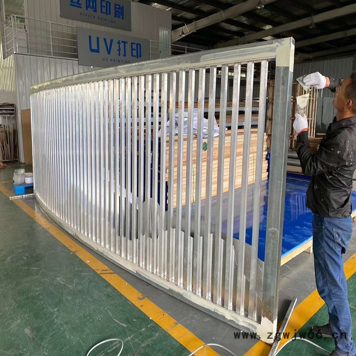 厂家生产 广告牌灯箱 宣传栏支撑液压杆  液压气弹簧 下翻阻尼杆图3