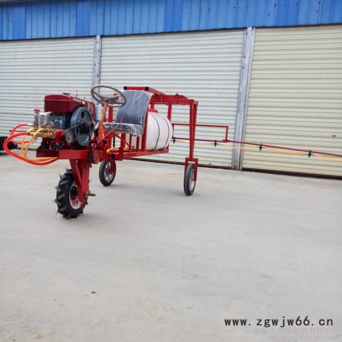 启航养殖场专用消毒打药车 多喷头自走式喷雾器 农田植保机图3