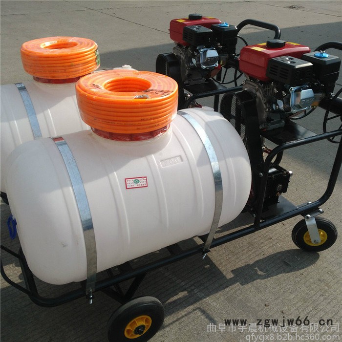 拖拉机悬挂打药机拖拉机带悬挂式打药机 多喷头图6