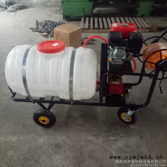 拖拉机悬挂打药机拖拉机带悬挂式打药机 多喷头图2