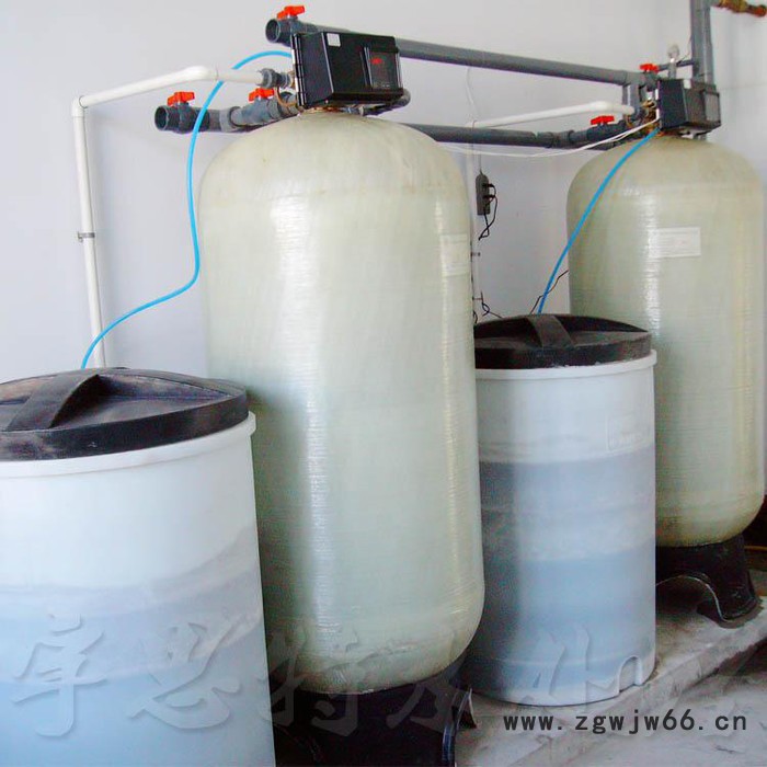 通州洗衣房软化水处理设备 洗浴喷头用全自动软水器宇思特专业厂家图2