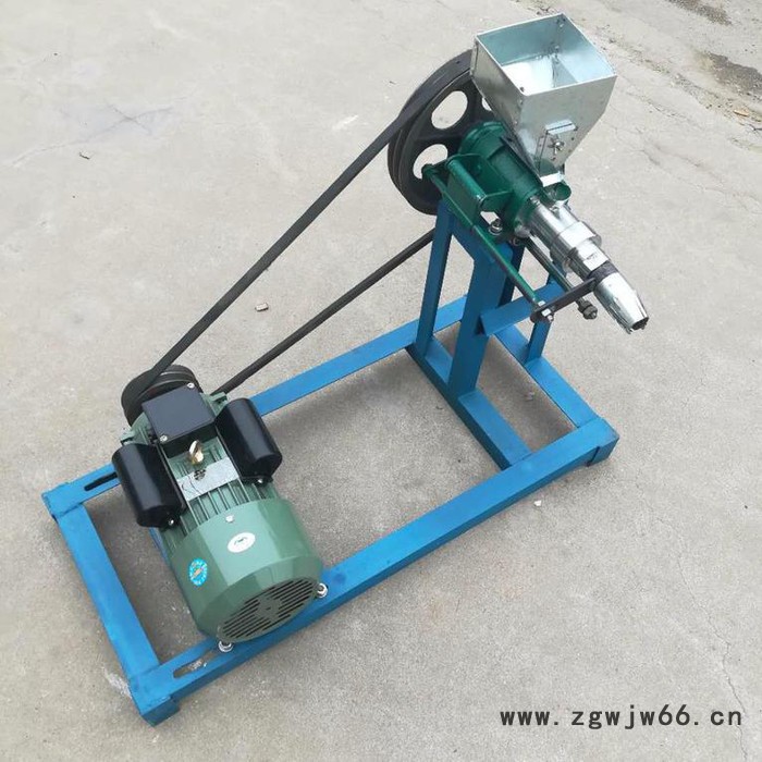 面粉膨化机 弯管弹簧型食品膨化机 玉米棍膨化机视频图5