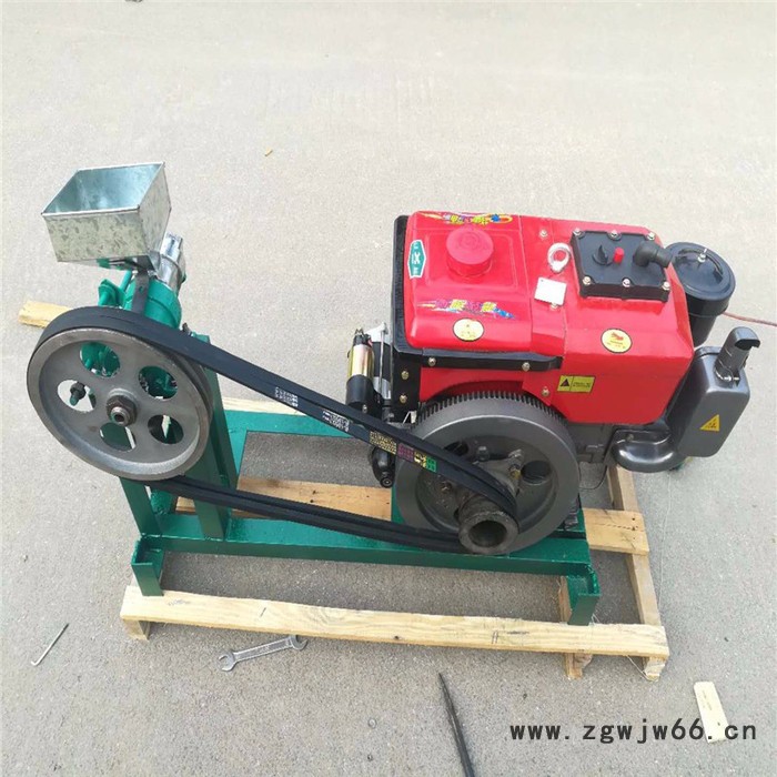 面粉膨化机 弯管弹簧型食品膨化机 玉米棍膨化机视频图6