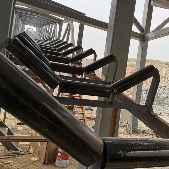 厂家生产 铁质托辊  带式输送机配件弹簧板式槽行托辊图8