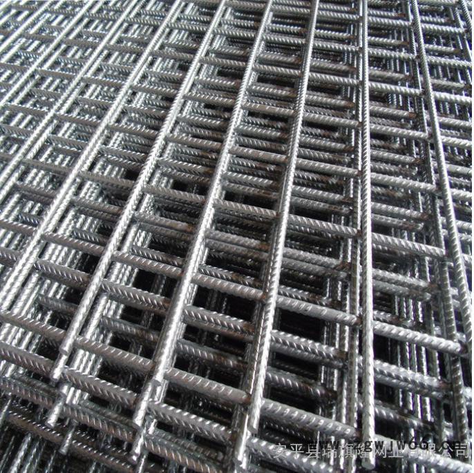 瑞丝网厂家钢筋网片 CRB550螺纹钢筋网片 公路钢筋焊接网片 带肋钢筋焊接网片 弹簧钢筋网片 绑扎钢筋网片图5