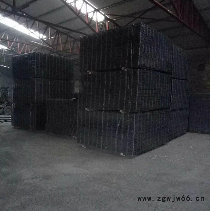 瑞丝网厂家钢筋网片 CRB550螺纹钢筋网片 公路钢筋焊接网片 带肋钢筋焊接网片 弹簧钢筋网片 绑扎钢筋网片图4