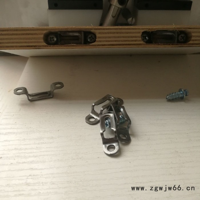 供应木工家具开槽机 打孔机 打眼机 侧孔钻 适用于弹簧片连接件 U型连接件 三合一连接件的开槽打孔**欢迎洽谈。图2