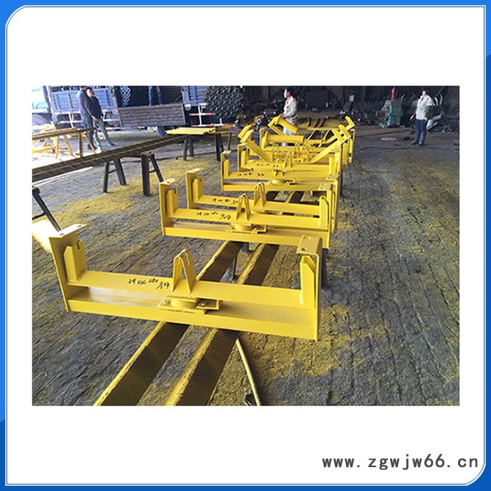 树德矿山设备DTⅡ型五连槽型托辊支架 锥形调心托辊支架 弹簧板式缓冲托辊之架 可调槽角托辊支架图6