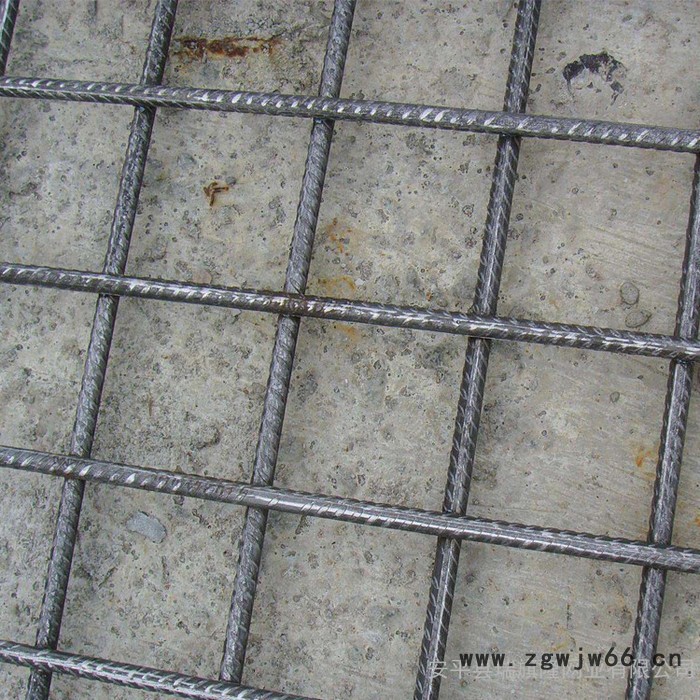 厂家瑞旗隆丝网现货供应直销钢筋网片 D10钢筋焊接网片 E10钢筋焊接网片 钢筋碰焊网片 爬架钢筋网片 弹簧钢筋网片图3