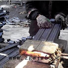 德州板簧卷耳加热设备 潍坊弹簧钢板卷耳高频加热电炉 板簧加热高频炉价格 120KW板簧卷耳超音频加热设备图3