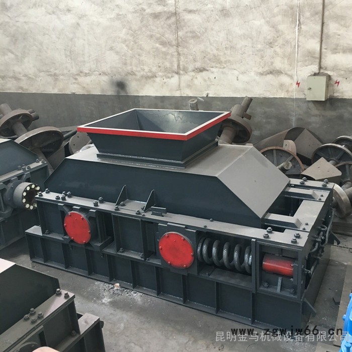 昆明对辊式制砂机 液压齿辊破碎机 液压弹簧制砂机 双辊破碎机 金马机械图6