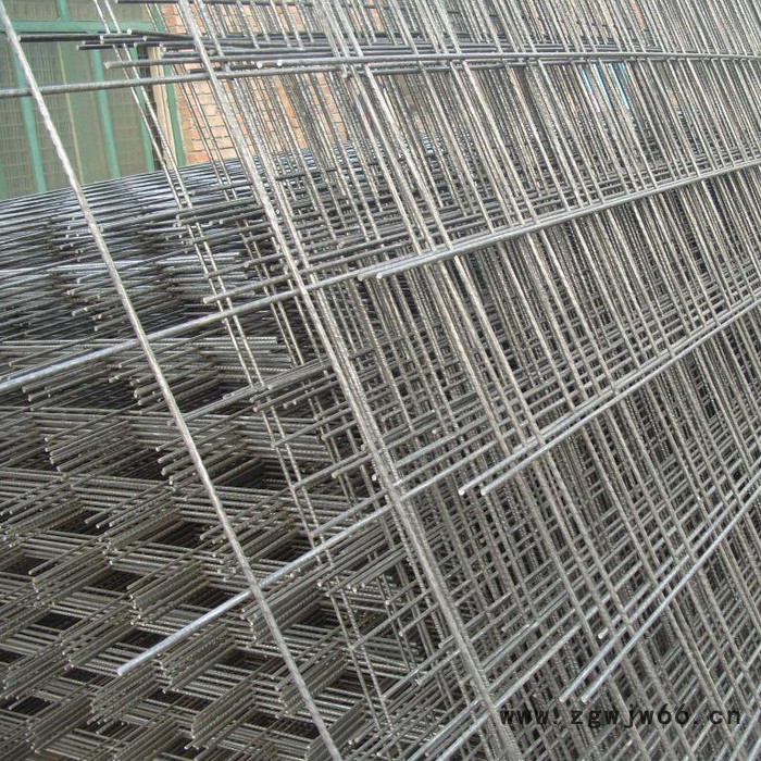 河北瑞旗隆厂家现货供应钢筋网片 建筑钢筋网片 螺纹钢筋网片 桥梁钢筋网片 弹簧钢筋网片 双向钢筋网片图3