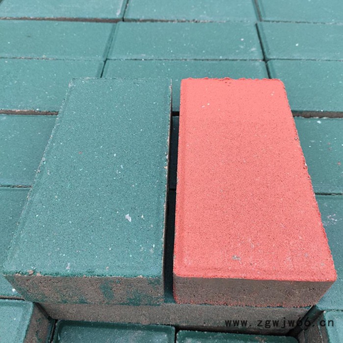 华通 检查井井盖  混凝土井盖厂家图4