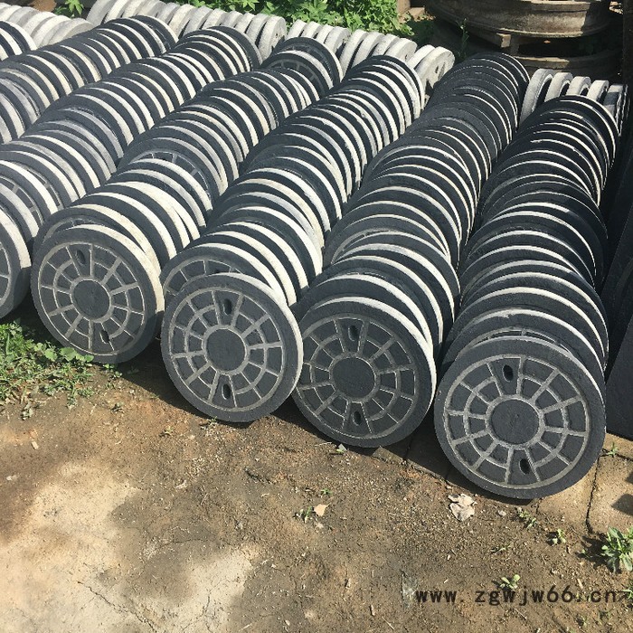 山东钢纤维井盖  鑫益通 水泥钢纤维井盖图4