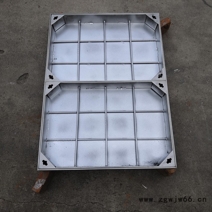 利隆不锈钢**板材生产工程窨井盖  可定制井盖厂家  量大优惠 不锈钢隐形井盖图4