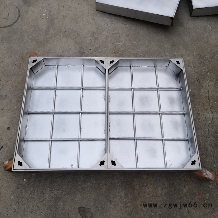 利隆不锈钢**板材生产工程窨井盖  可定制井盖厂家  量大优惠 不锈钢隐形井盖图3