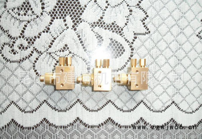 切台刀片润滑冷却用喷头图2