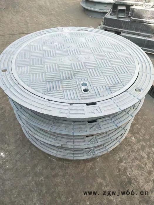 格律诗重型700铸铁井盖五防井盖厂家图8