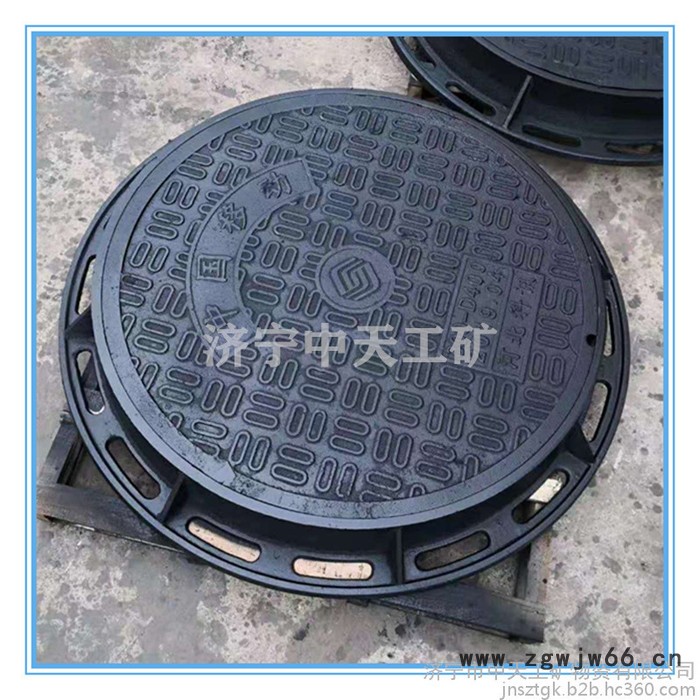 方形井盖 韧性好 市政井盖 强度高  圆形井盖 铸铁篦子 防沉降井盖图6