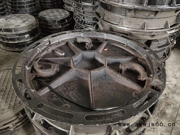 厂家供应球墨铸铁井盖 雨水污水圆形井盖 市政下水道排水井盖现货重型 污水井盖图2