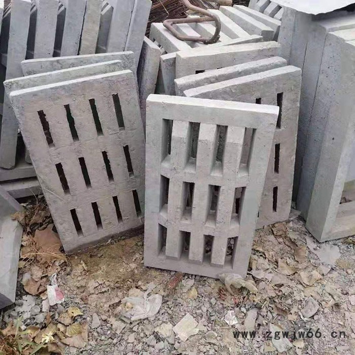 水泥通信井盖  批发水泥污水井盖 水泥井盖厂家 发货及时图2