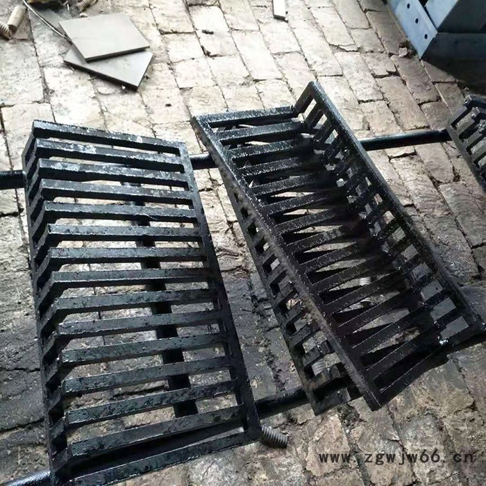 球墨铸铁雨水篦子 漏水井盖排水沟 方形井盖 昌荣图3