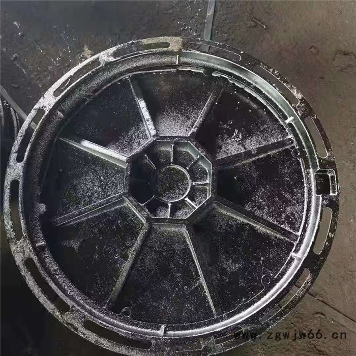 防沉降球墨井盖 重型铸铁井盖价格 防盗井盖 玛钢球墨井盖供应图5