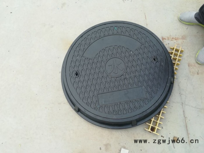 黑河 通讯检查用井盖 万诚 玻璃钢排水沟井盖 玻璃钢雨水篦子图5
