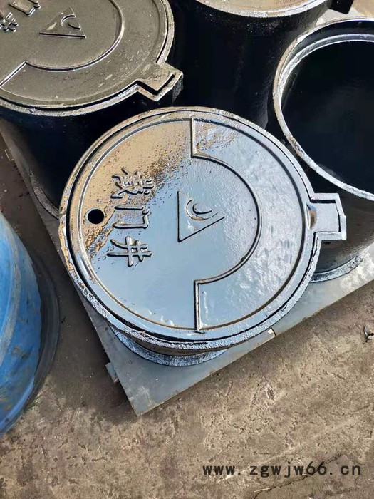 700重型 铸铁井盖雨水篦子隐形井盖五防井盖承载标准图8