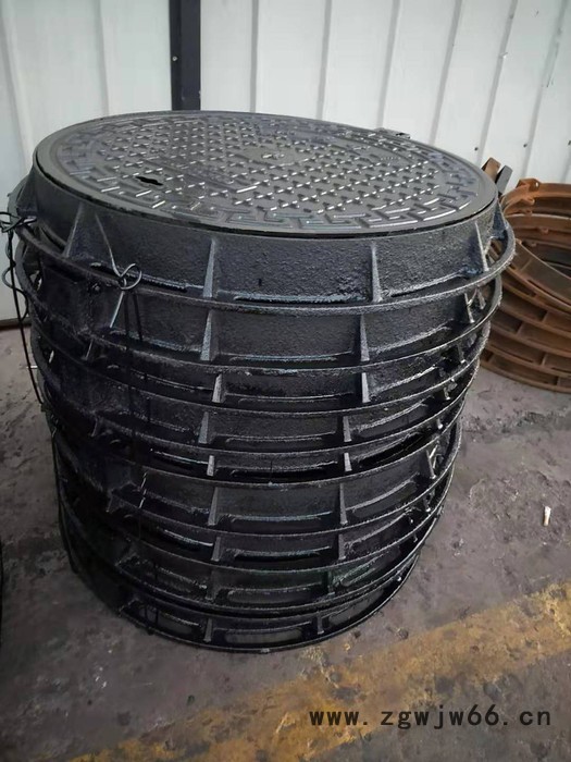 700重型 铸铁井盖雨水篦子隐形井盖五防井盖承载标准图2